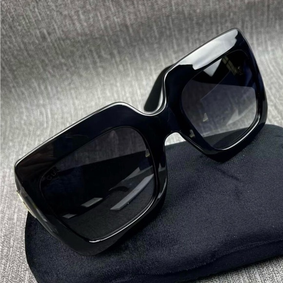 NWT Gucci Black Oversized Square Sunglasses GG0053s - Picture 2 of 10